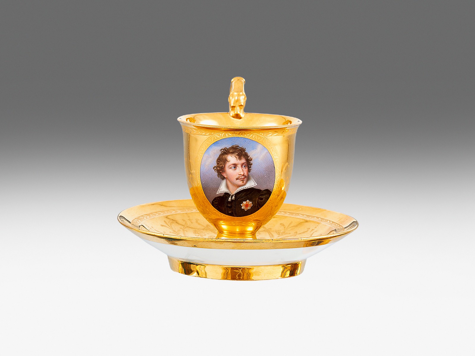 Német díszcsésze, I. Lajos bajor király portréjával