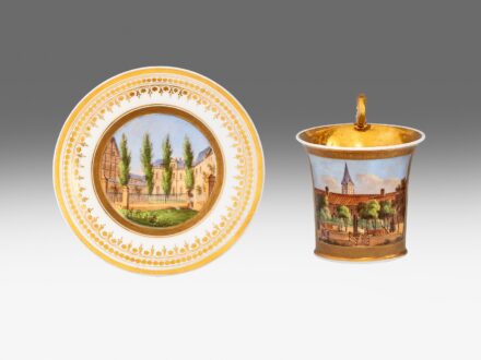 Biedermeier díszcsésze
