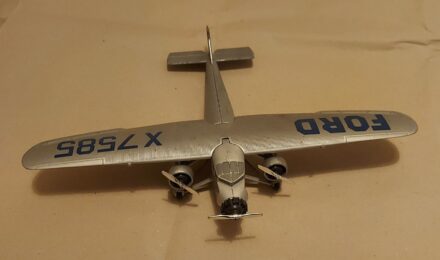 Repülőgép makett. Repülőgép makett. Ford Trimotor. X7585.