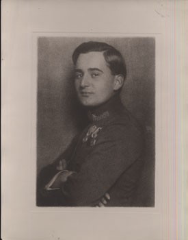 Gyöngy Pál (1902-1990) zeneszerző fiatalkori katona-portréja.  Gyöngy Pál (1902-1990) zeneszerző fiatalkori katona-portréja.