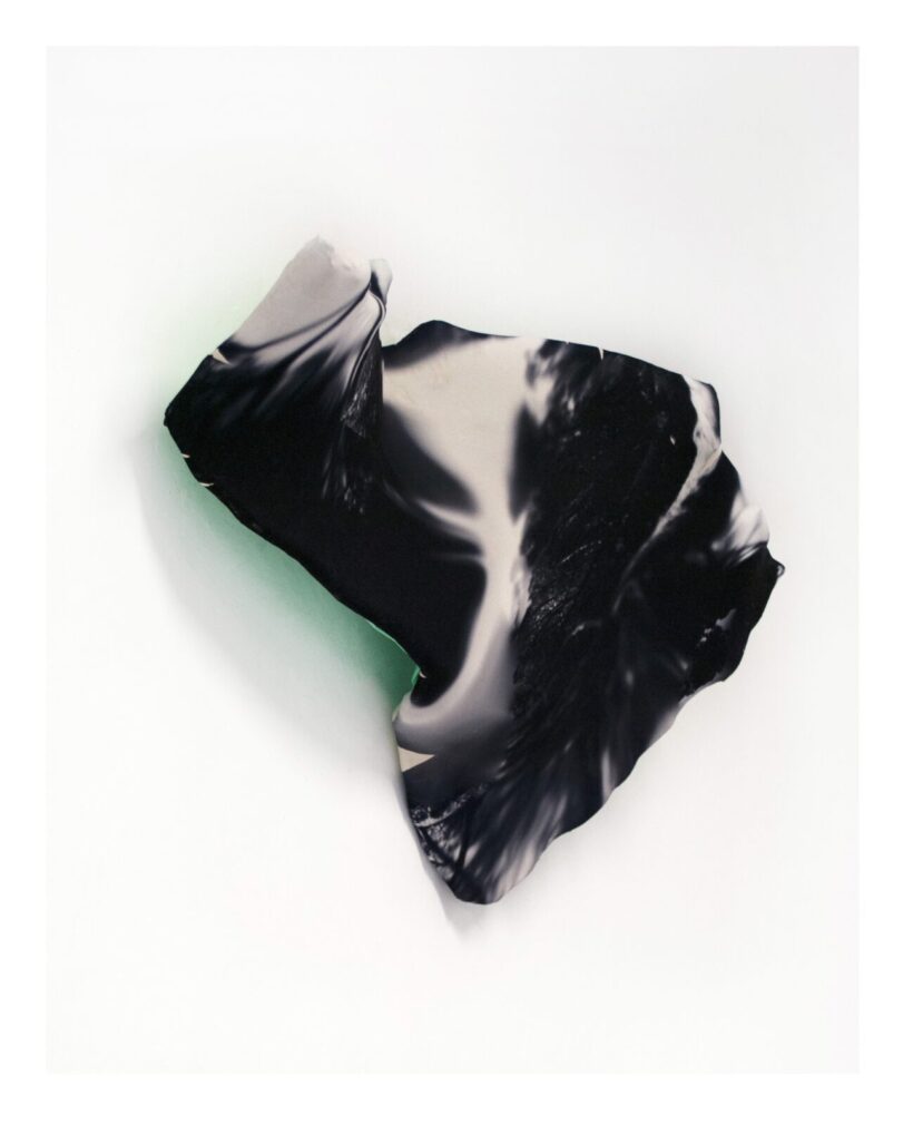 Üveges Mónika (1992-): Viscosity I., 2021