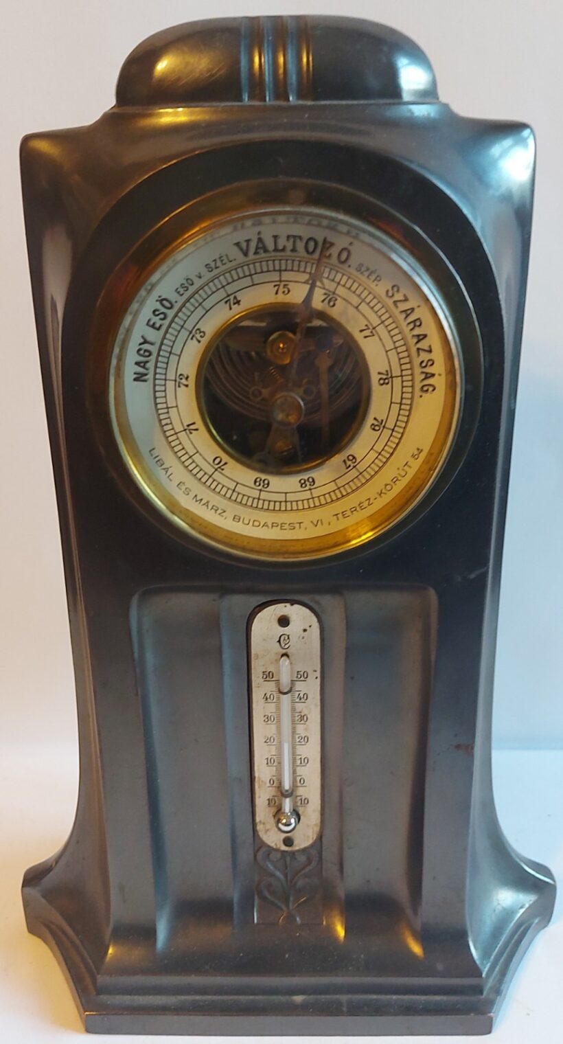 Art deco asztali barométer.  Art deco asztali barométer.