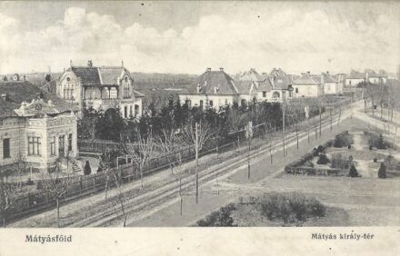 Mátyásföld.  Mátyásföld. Mátyás király-tér.