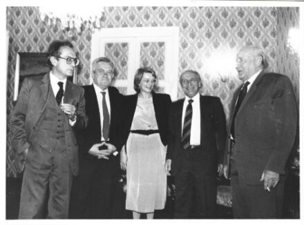 Kádár János fogadja az olasz delegációt.  Kádár János fogadja az olasz delegációt. Olasz sajtófotók, 2 db.