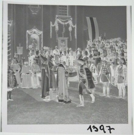 46-42 1955 EREDETI negatív SISSI 2. c filmről. Negatív száma: Nr 1397/ Koronázási jelenet / Filmtörténeti ritkaság