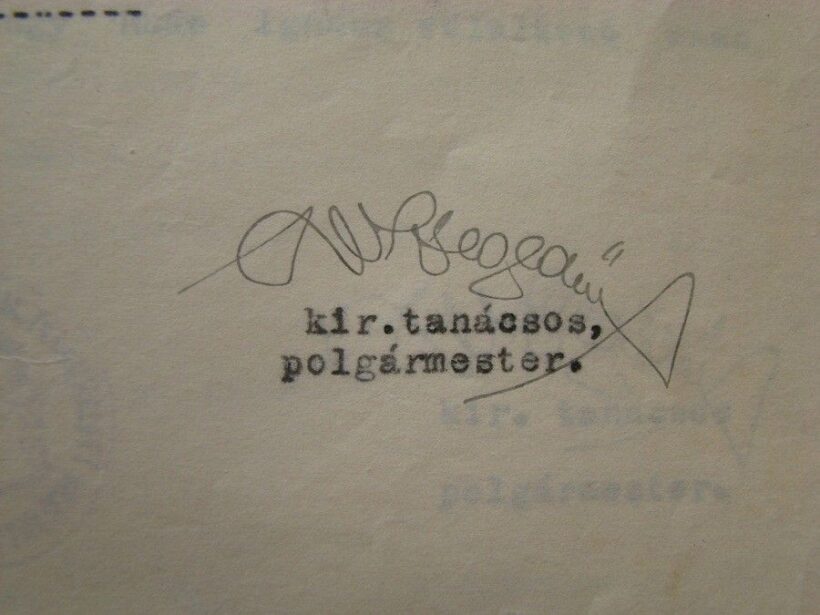 47-784 1909 Jegyzőkönyv a Bajai városi közgyülésről a helyi Görög Kath. templom toronyórájának megjavitásáról. Hegedüs András polgármesterének aláirásával - Image 3