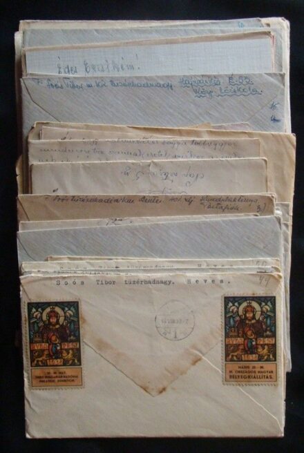 47-94 1944-1947 41 db levécsomag Soós Tibor tűzér főhadnagytól, érdekes tartalommal.