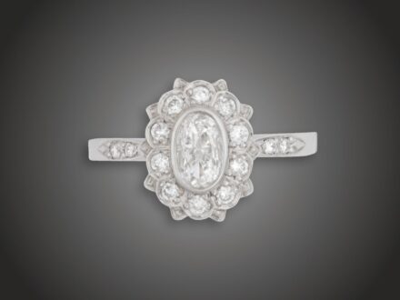Gyűrű, 585 au, 15 bril. cca. 0,80 ct, 3,2 g