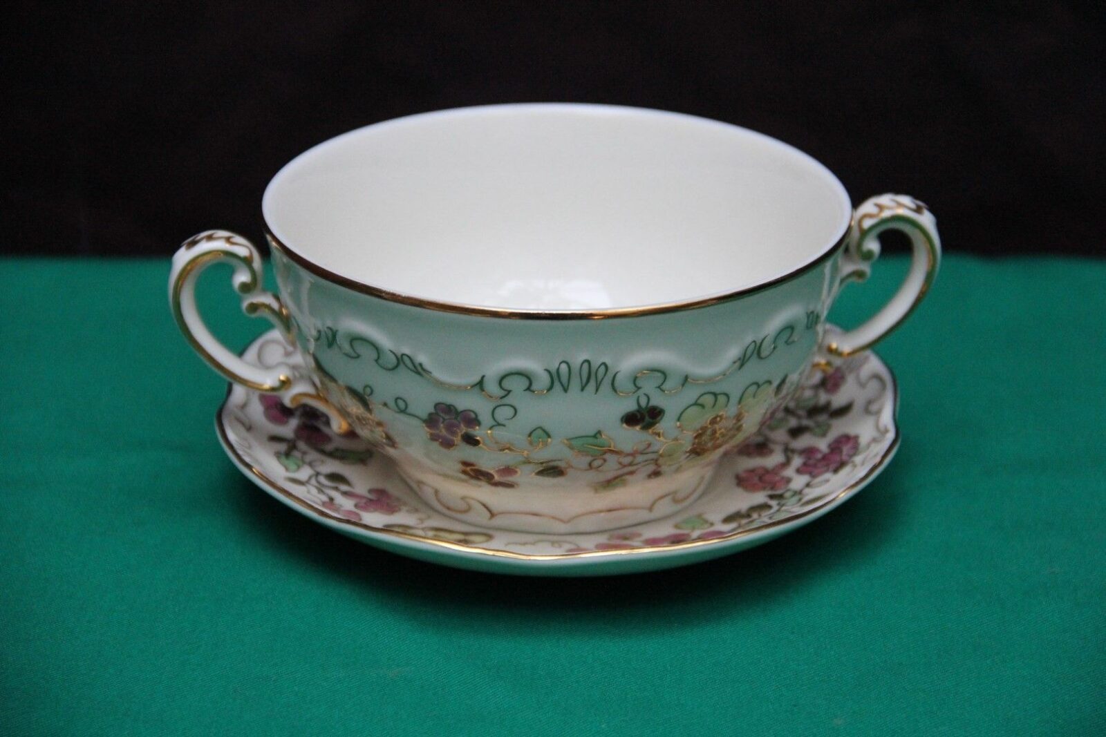 Zsolnay leveses csésze