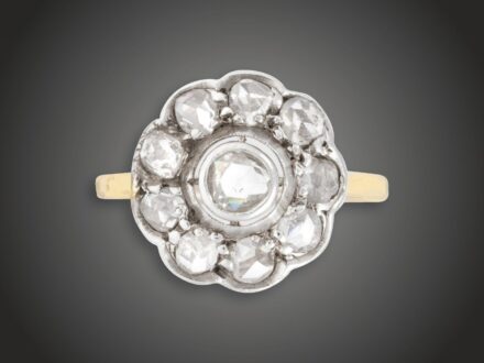 Gyűrű, 375 au, ag, 1 bril., 9 gyém. cca. 0,90 ct, 2,4 g 