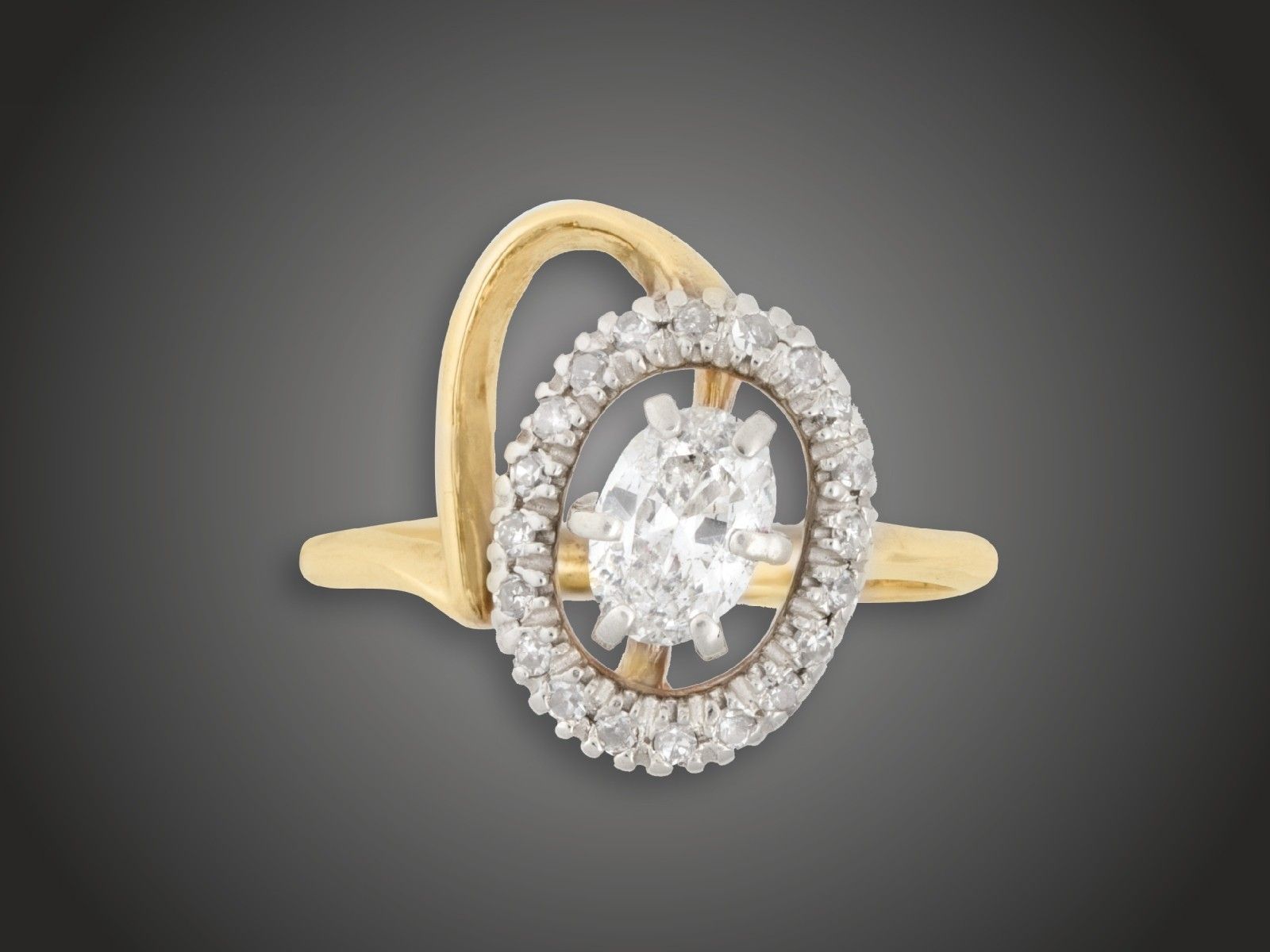 Gyűrű, 585 au, 21 bril. cca. 0,80 ct, 3,9 g