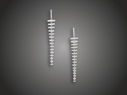 Fülbevaló, 750 au, 196 bril. cca. 1,,50 ct, 10,3 g 