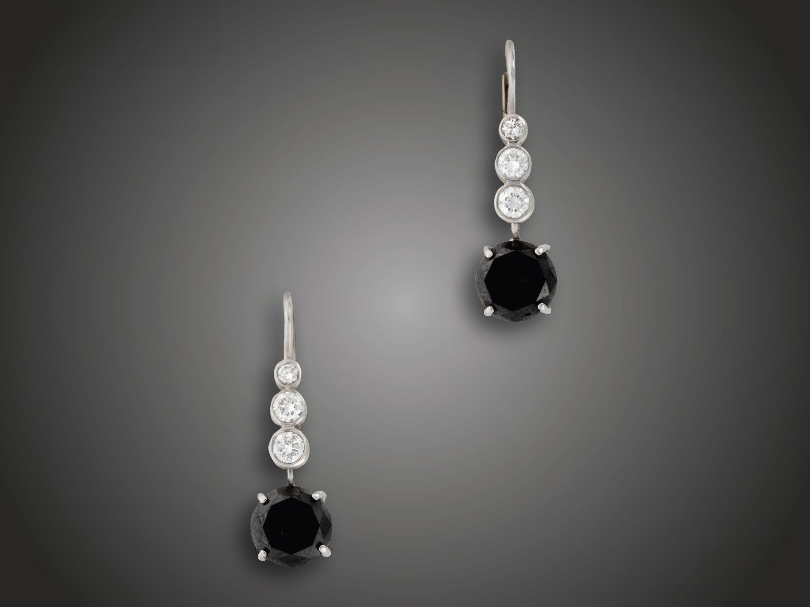 Fülbevaló, 585 au, 8 bril. cca. 3,50 ct, 2,9 g