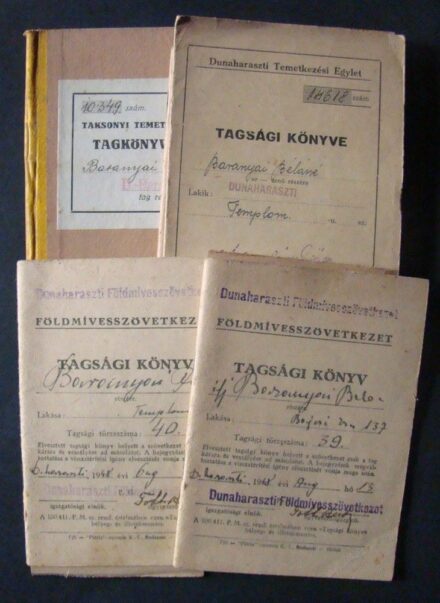 50-972 1948 3db Temetkezési Egylet tagsági könyv, 2 db Földmívesszövetkezeti tagsági könyv (Dunaharaszti)