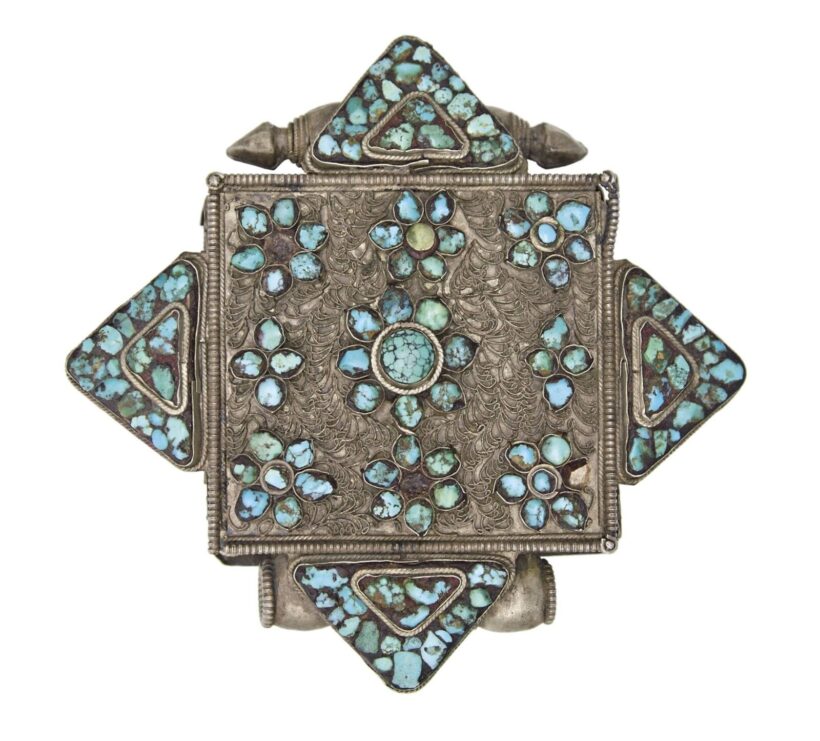 Amulett- tartó