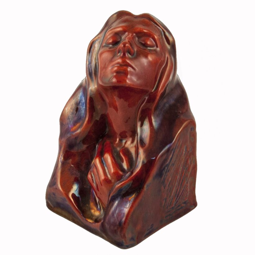 ZSOLNAY PORCELÁN- MADONNA