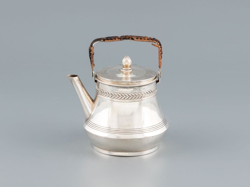 Német egyszemélyes teáskanna