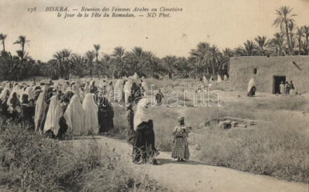 Biskra cemetery, Ramadan (pinhole)