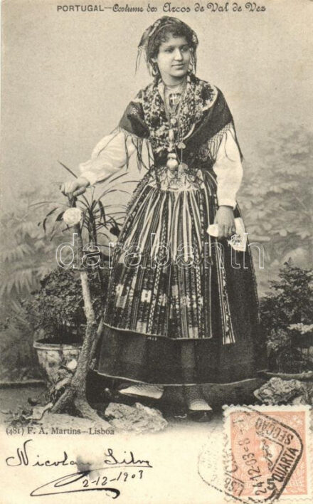 Portugal, Costume dos Arcos de Val de Vez; folklore