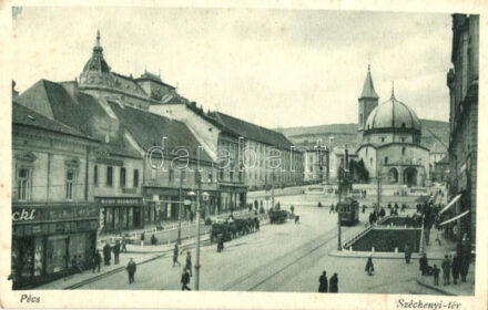 Pécs, Széchenyi tér, Kohn Hermann üzlete, villamos (EK)
