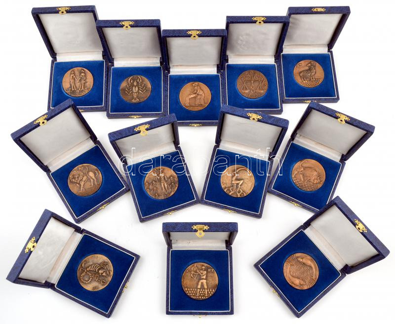 Asszonyi Tamás (1942-) DN 12db 'Horoszkóp' Br emlékérem, mindegyik eredeti tokban (48mm) T:2