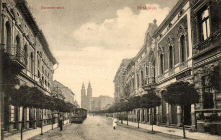 Miskolc, Szemere utca, Mahr Nővérek üzlete, villamos; Gedeon András