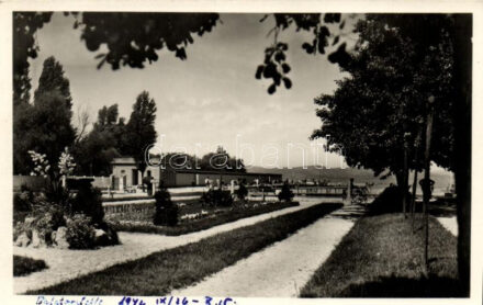 Balatonlelle, park, strand