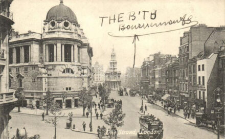 London, The Strand, autobus