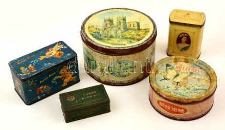 cca 1940 angol és német fém doboz, kopott rozsdás állapotban, összesen 5 db, 12×8-23×23 cm