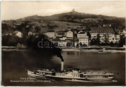 Hebe oldalkerekes személyszállító gőzhajó a Dunán Linznél / Hebe passenger steamship in Linz (EK)