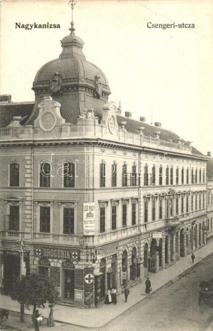 Nagykanizsa, Csengeri utca, Első Magyar Biztosító társaság főügynöksége, Drogéria, üzletek. Mair könyvkereskedés kiadása