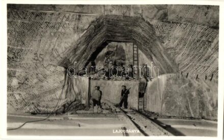 Aknaszlatina, Slatinské Doly, Solotvyno; Ferenc bánya, Lajos bánya, sófejtés. Knoll foto kiadása / salt mine interior