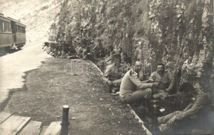 1910 Rasten im Felde der 5/7 Pionierkomp. / Osztrák-magyar katonák pihenője / K.u.K. soldiers resting in the field. photo