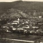 1949 Pilisszentkereszt, látkép. Klausz Antal kocsmáros photo