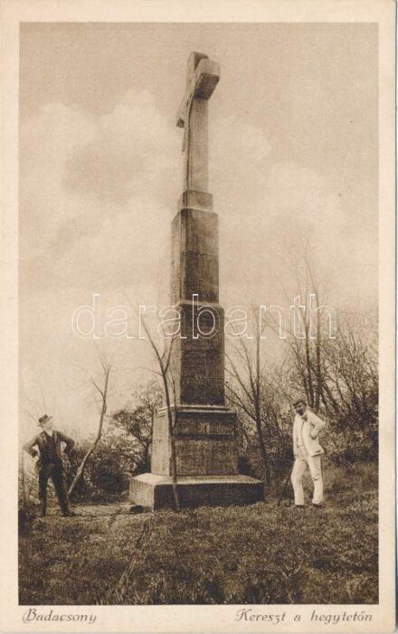 Badacsony, Kereszt a hegytetőn