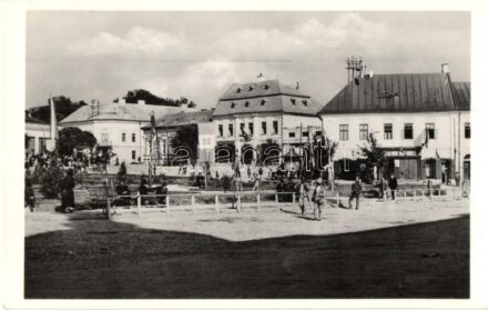 Dés, Dej; Piac tér, Gyógyszertár / market square, pharmacy