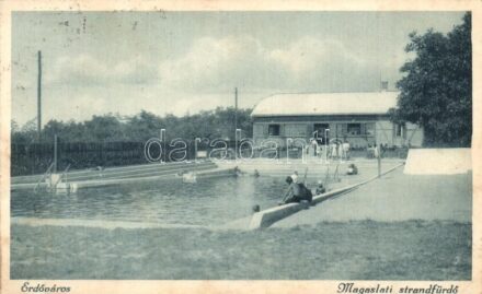 Erdőváros (Erdőkertes), Magaslati strandfürdő, fürdőzők, medence (Rb)