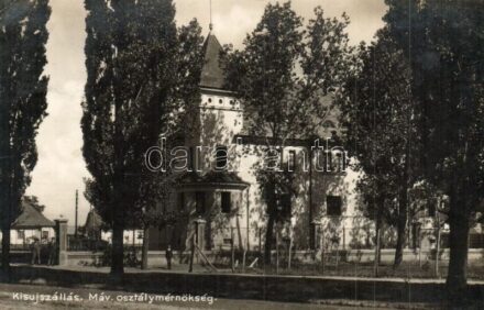 Kisújszállás, MÁV osztálymérnökség