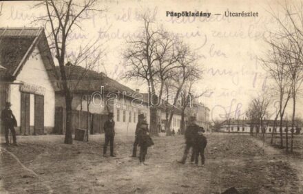 Püspökladány, utcakép, Haas Gusztáv üzlete + portó
