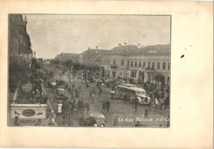 Szászrégen, Reghin; Fő tér, autóbusz, automobilok, tömeg, üzletek / main square, autobus, automobiles, crowd, shops + 1940 Szászrégen visszatért So. Stpl. (EK)