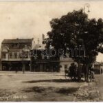 1929 Putnok, Serényi László tér, Diamant Ignácné, Weingarten Henrik, Róth Bernát, Danberg Mór, Blau József üzlete, kerékpáros fiúk
