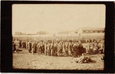 1917 Unser taglich Brot (Gründonnerstag) / Ételosztás Nagycsütörtökön a fogolytáborban K.u.K. katonáknak / WWI Austro-Hungarian K.u.K. military, distribution of food on Maundy Thursday at the POW (prisoners of war) camp. photo