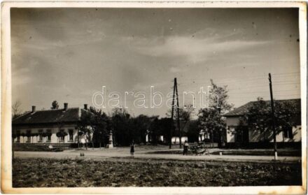 Öcsöd, Egészségház, tricikli. photo
