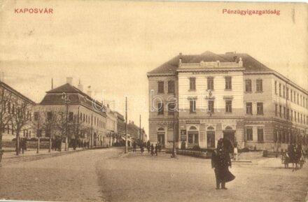 1911 Kaposvár, Pénzügyigazgatóság, Húscsarnok, Hagelman Károly üzlete, rendőr (kis szakadás / small tear)