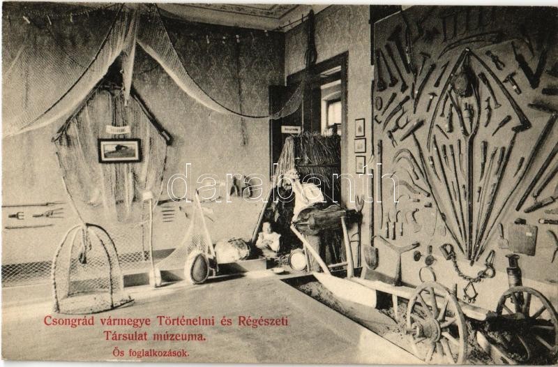 Szentes, Csongrád vármegyei történelmi és régészeti társulat múzeuma, ős foglalkozások, belső. Untermüller Ernő kiadása
