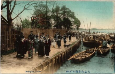 Tokyo, Mukojima, Sumida river side, fishermen's boats, geisha girls