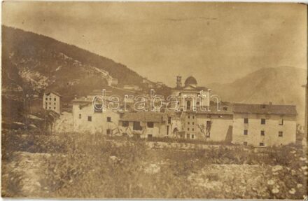 1918 Enego (Sette Comuni, Hétközség fennsíkja, Cimbrian), a kolostor és a város romjai az első világháborús pusztítások után / WWI ruins of the city and cathedral. photo