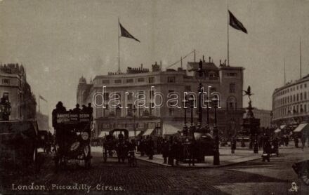 London, Piccadilly Circus, Oakey's Wellington Knife Polish, Pears Soap, Robin Starch, Mellin's Food, Raphael Tuck & Sons 'Silverette' Postcard 1550 'London' Series I.