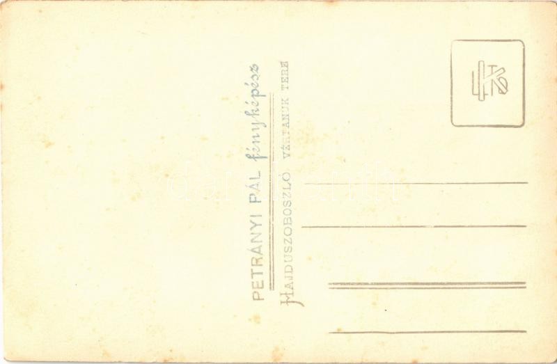 Hajdúszoboszló, üdülő vendégek csoportja, vendéglő kertje. Petrányi Pál, Hajdúszoboszló Vértanúk tere, photo - Image 2