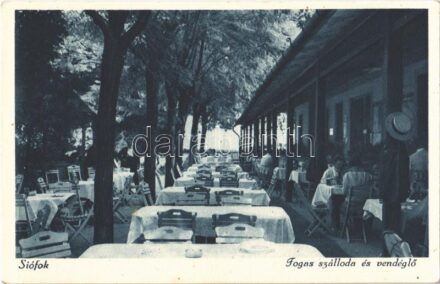 Siófok, Fogas szálloda és vendéglő, étterem, kert, pincérek
